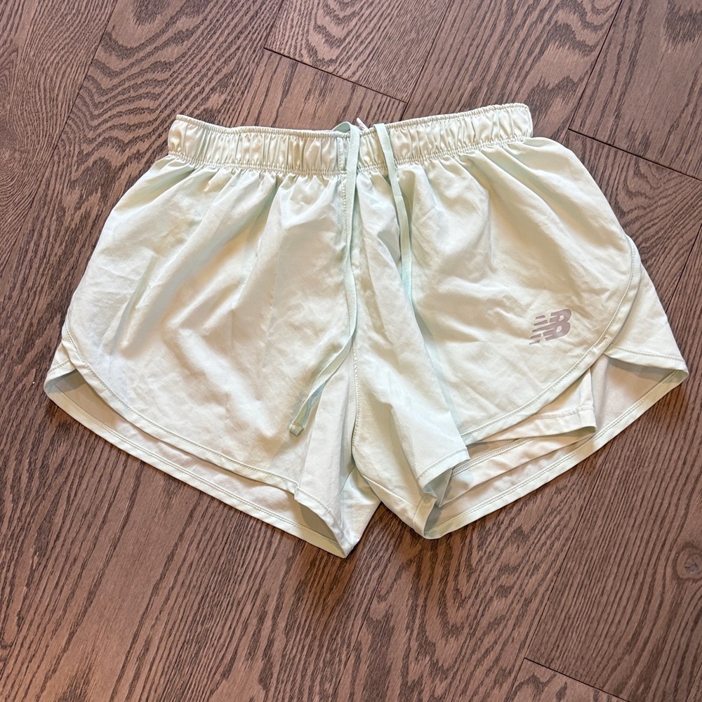 New Balance Women’s Running Shorts XS – Light Green